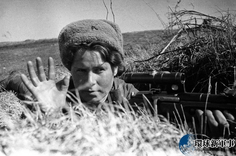 河南农业大学植物保护学院下乡对玉米病虫害进行调查|3377app(图3) 河南农业大学植物保护学院下乡对玉米病虫害进行调查|3377app(图3)