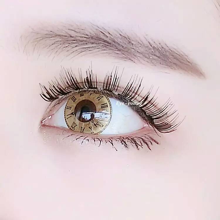 学滑雪练解说！高校首开冬奥体育解说班|3377官网(图2)