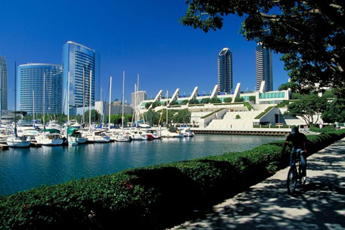 成都石化工业学校化工科召开加强教学管理工作会_3377app(图2)